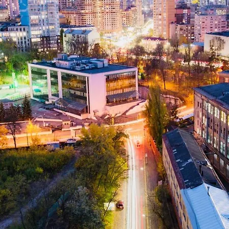 Daire в новострое рядом с центром